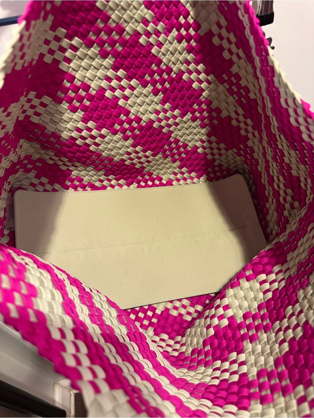 Naghedi St. Barths Hibiscus Large Plaid Tote Handwoven Neoprene Zip Pouch $350.0 - Picture 13 of 13
